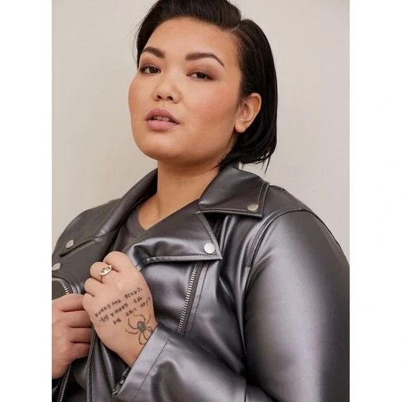 Torrid Plus Size 0X Metallic Faux Leather Moto Biker Jacket Silver Gray - Picture 3 of 11